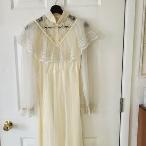Vintage Gunne Sax Style Wedding Dress